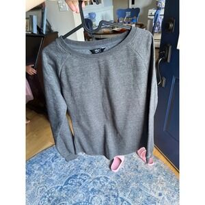 HUK Sweatshirt Womens XS Folly Crew Neck Gray‎ Performance Fishing